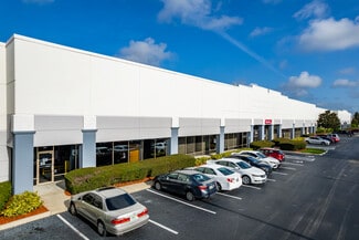 Plus de détails pour 7600 Kingspointe Pky, Orlando, FL - Industriel/Logistique à louer