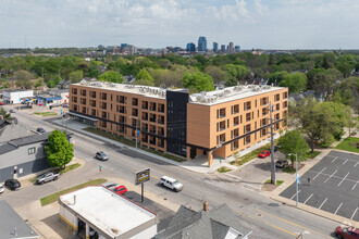 900 Leonard St NW, Grand Rapids, MI - VUE AÉRIENNE  vue de carte