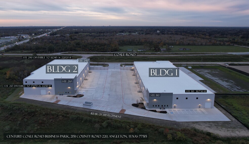 2151 County Road 220, Angleton, TX à louer - Photo de l’immeuble – Image 3 sur 7