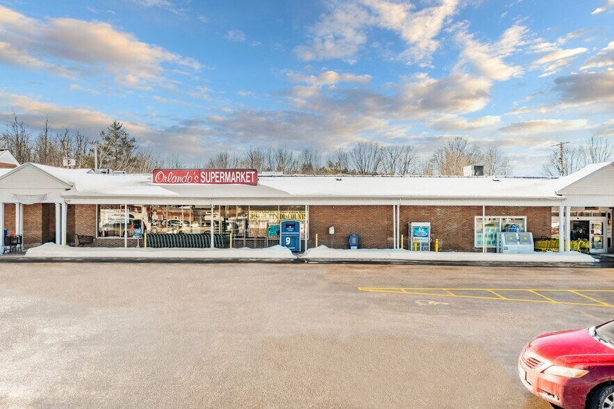 6269-6287 S Main St, North Kingsville, OH à vendre - Photo de l’immeuble – Image 3 sur 3