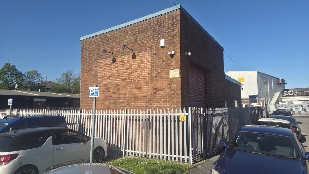 7 Springfield St, Preston à louer - Photo de l’immeuble – Image 1 sur 2