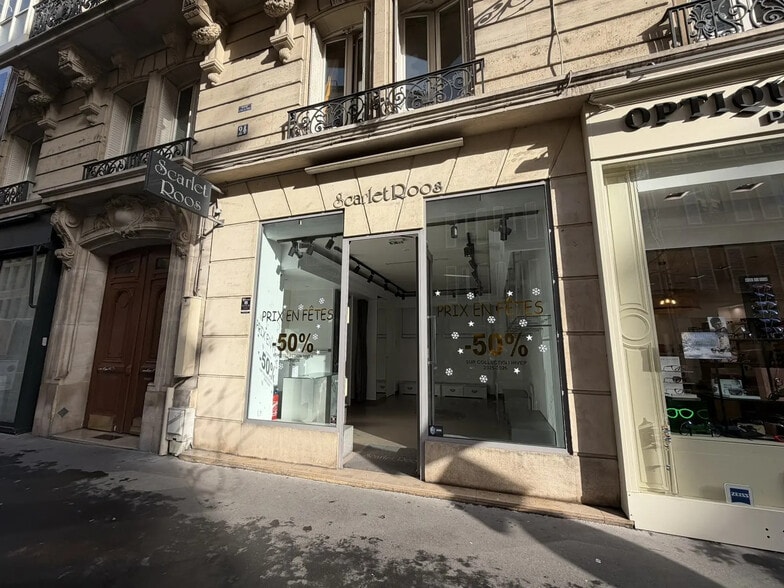 24 Rue De Chartres, Neuilly-sur-Seine à vendre - Photo de l’immeuble – Image 1 sur 5