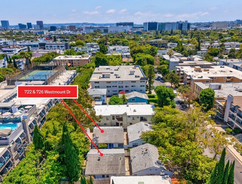 726 Westmount Dr, West Hollywood, CA à vendre - Photo de l’immeuble – Image 2 sur 32