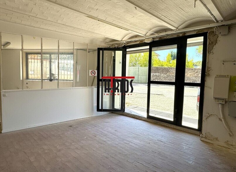 Local commercial dans Toulon à vendre - Photo intérieure – Image 2 sur 2