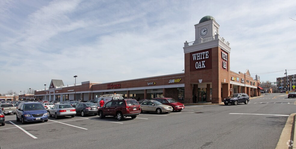 11200-11281 New Hampshire Ave, Silver Spring, MD à louer - Photo de l’immeuble – Image 2 sur 6