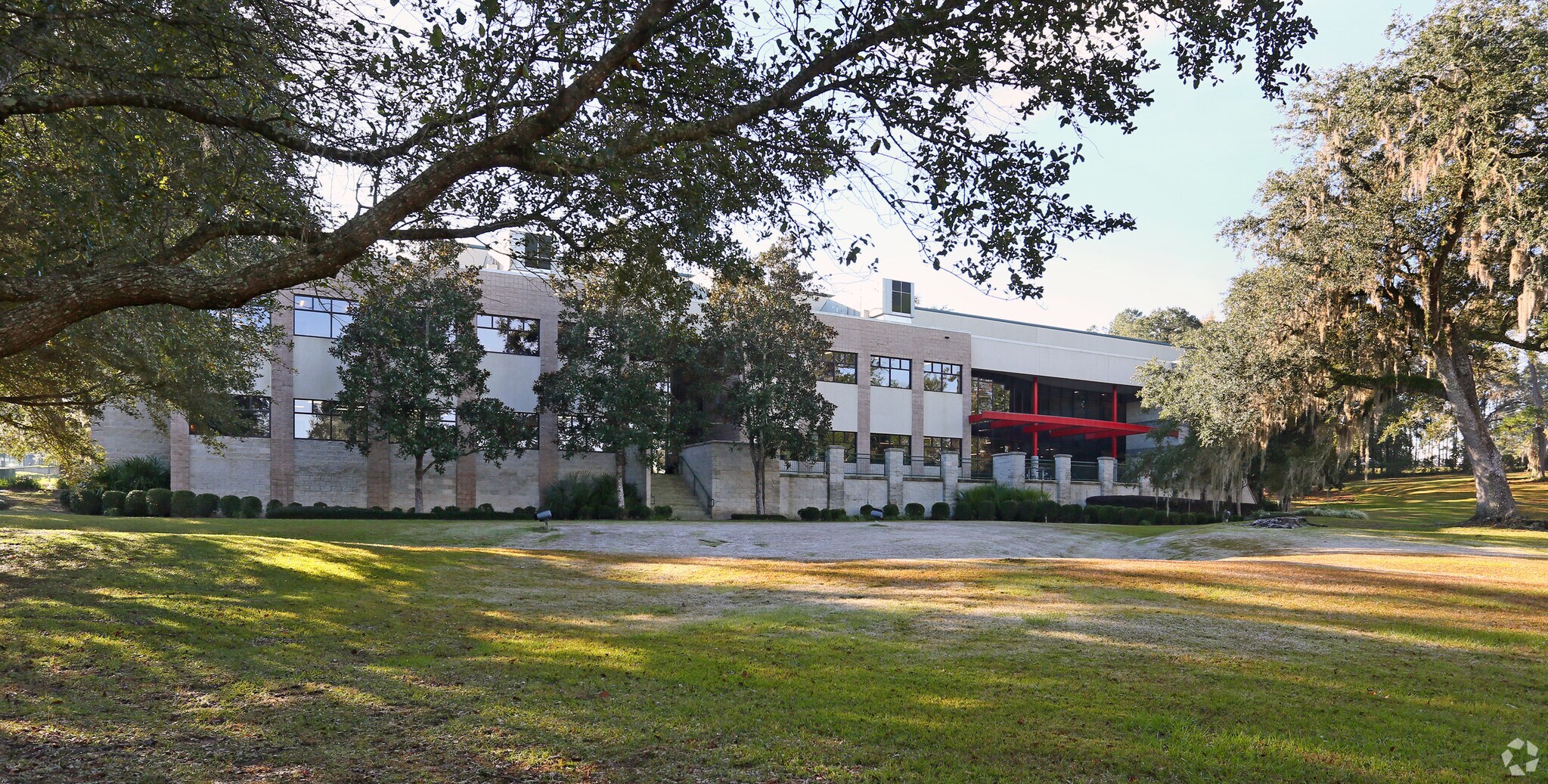 1700 Summit Lake Dr, Tallahassee, FL à louer Photo principale– Image 1 sur 25