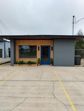 Plus de détails pour 2101 Town St, Pensacola, FL - Bureau à louer