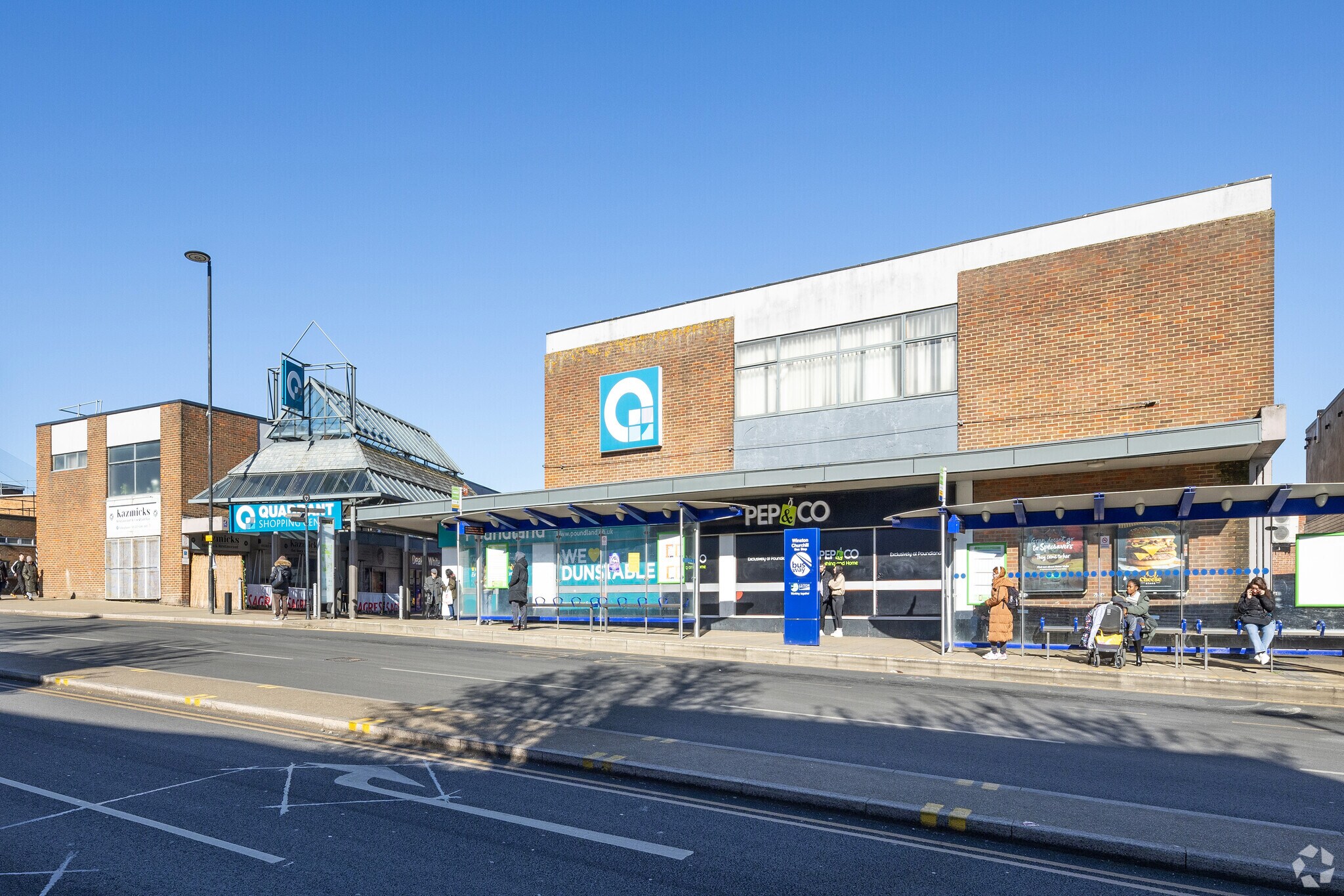 Broadwalk, Dunstable à louer Photo principale– Image 1 sur 3
