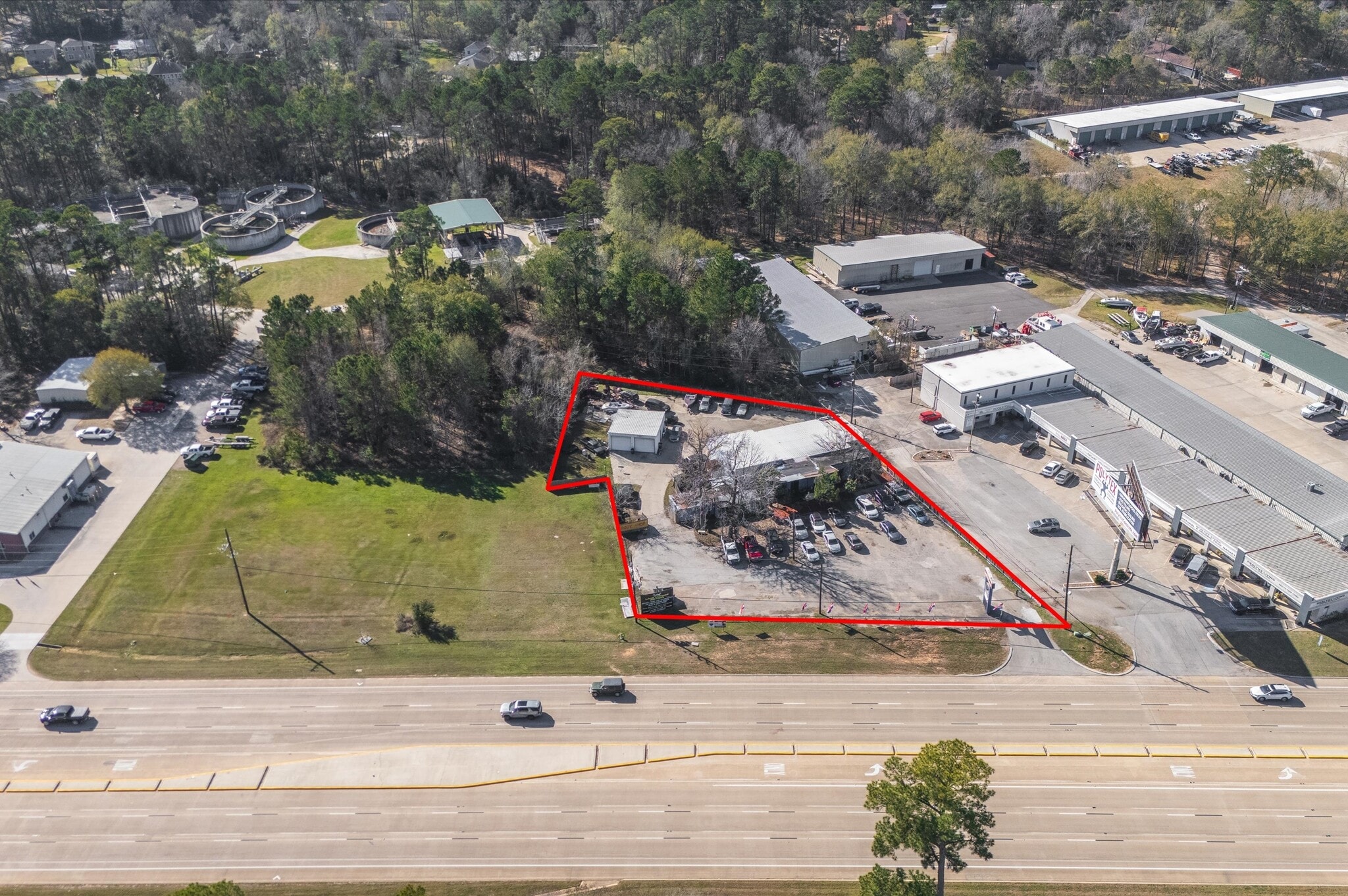 15831 Highway 105 W, Montgomery, TX à vendre Photo principale– Image 1 sur 33