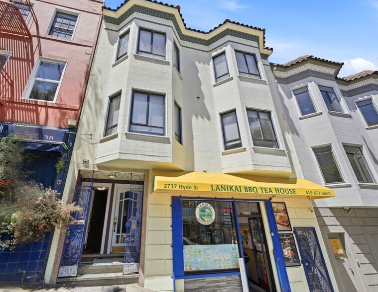 2737 Hyde St, San Francisco, CA à vendre - Photo de l’immeuble – Image 1 sur 21