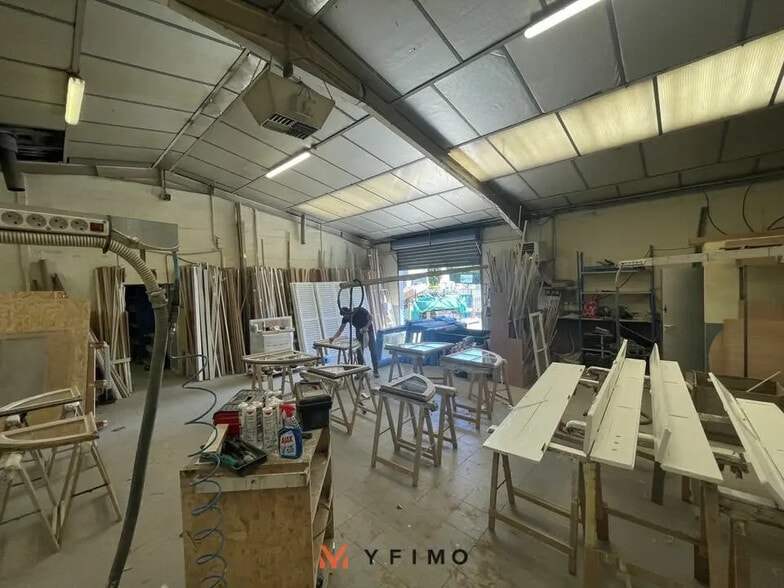 Local d’activités dans Gargenville à louer - Photo intérieure – Image 3 sur 6