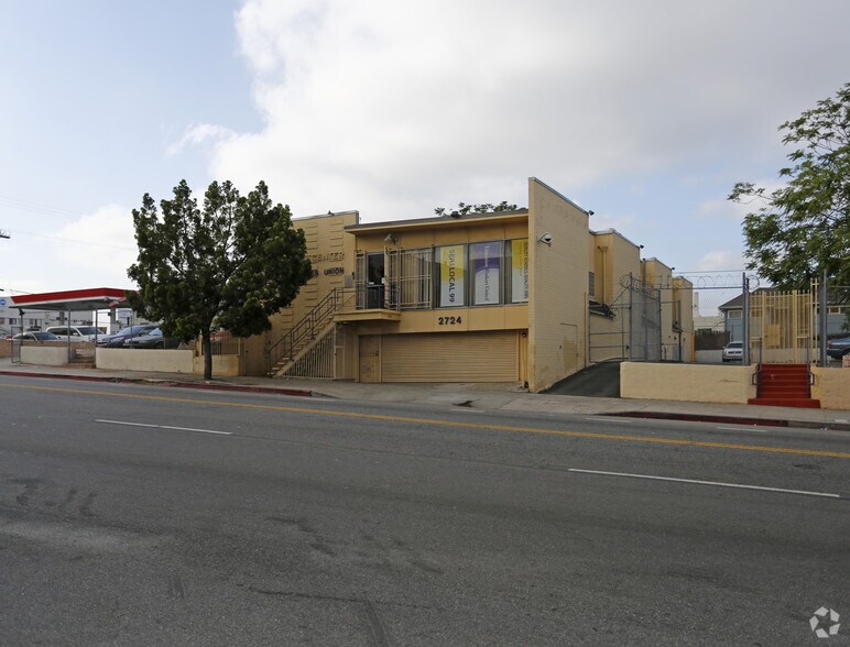2724 W 8th St, Los Angeles, CA à vendre - Photo de l’immeuble – Image 2 sur 2