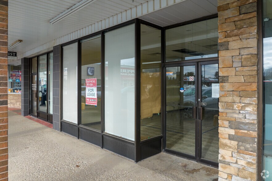 451-477 Guelph Line, Burlington, ON à louer - Photo de l’immeuble – Image 3 sur 4