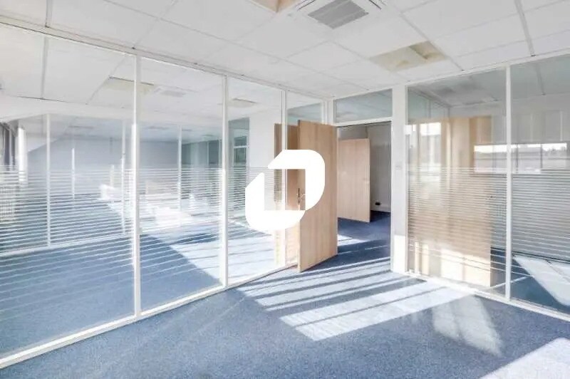 Bureau dans Paris à louer - Photo de l’immeuble – Image 2 sur 15