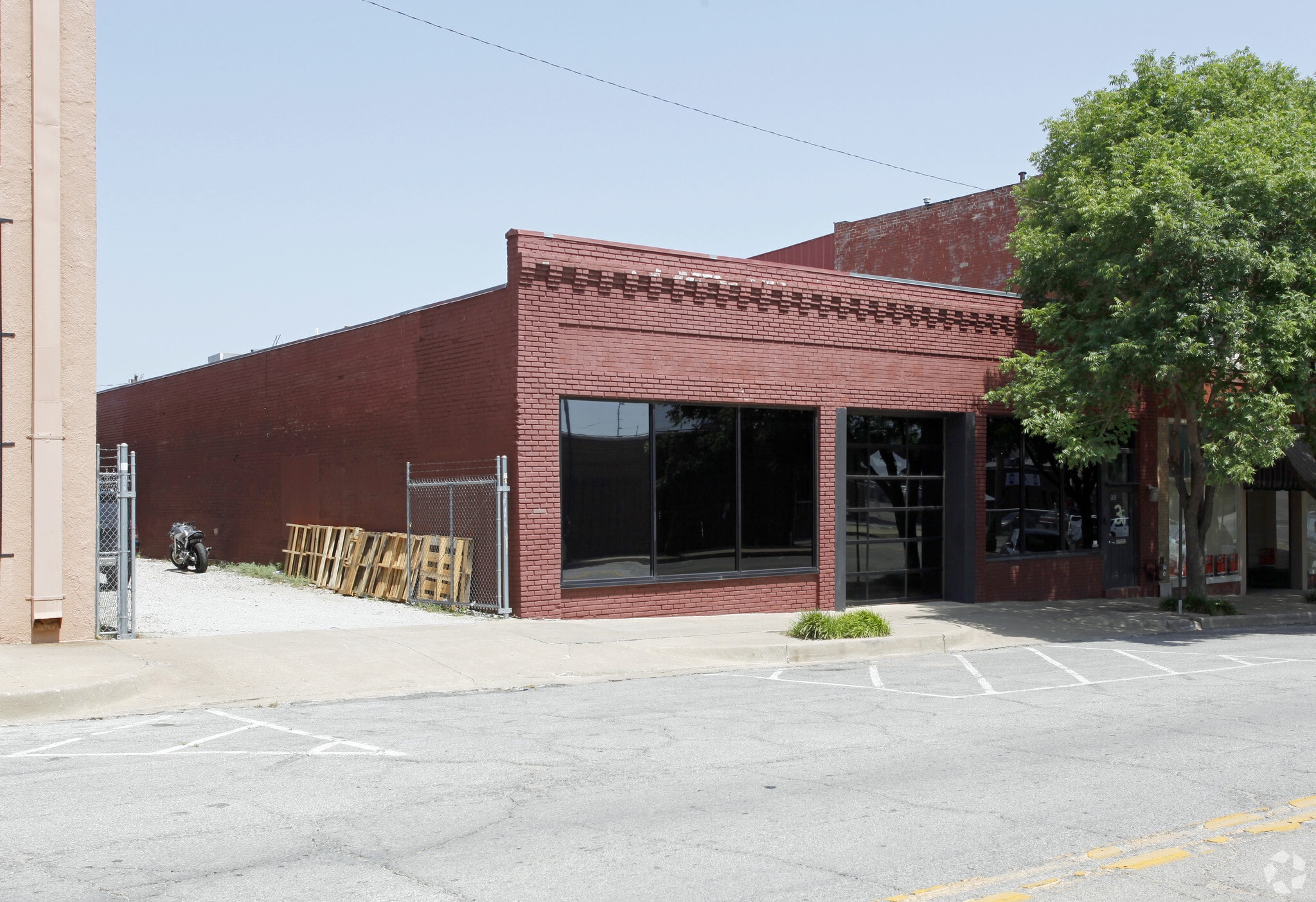 209 N Main St, Tulsa, OK à louer Photo principale– Image 1 sur 13
