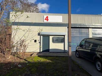 Plus de détails pour Erica Rd, Milton Keynes - Industriel/Logistique à louer