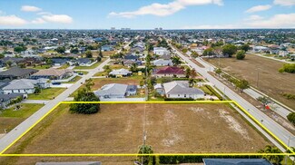 Plus de détails pour 3723 Chiquita Blvd S, Cape Coral, FL - Terrain à vendre