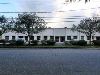 Plus de détails pour 7 Shirley St, Bohemia, NY - Industriel/Logistique à louer