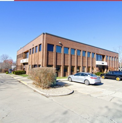 3138 Custer Dr, Lexington, KY à vendre - Photo de l’immeuble – Image 2 sur 14