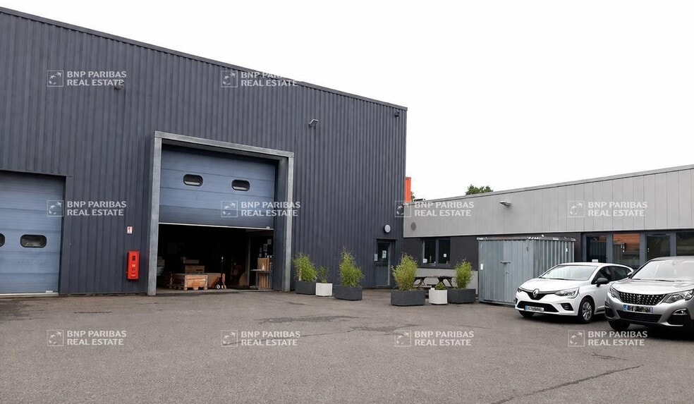 Bureau dans LES SORINIÈRES à louer - Photo de l’immeuble – Image 2 sur 7