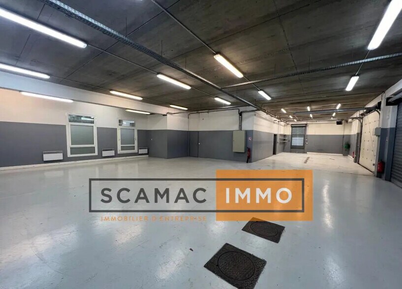 163 Rue De La Belle Etoile, Roissy-en-France à louer - Photo de l’immeuble – Image 2 sur 4