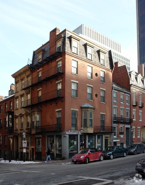 14-16 Derne St, Boston, MA à vendre - Photo principale – Image 1 sur 6