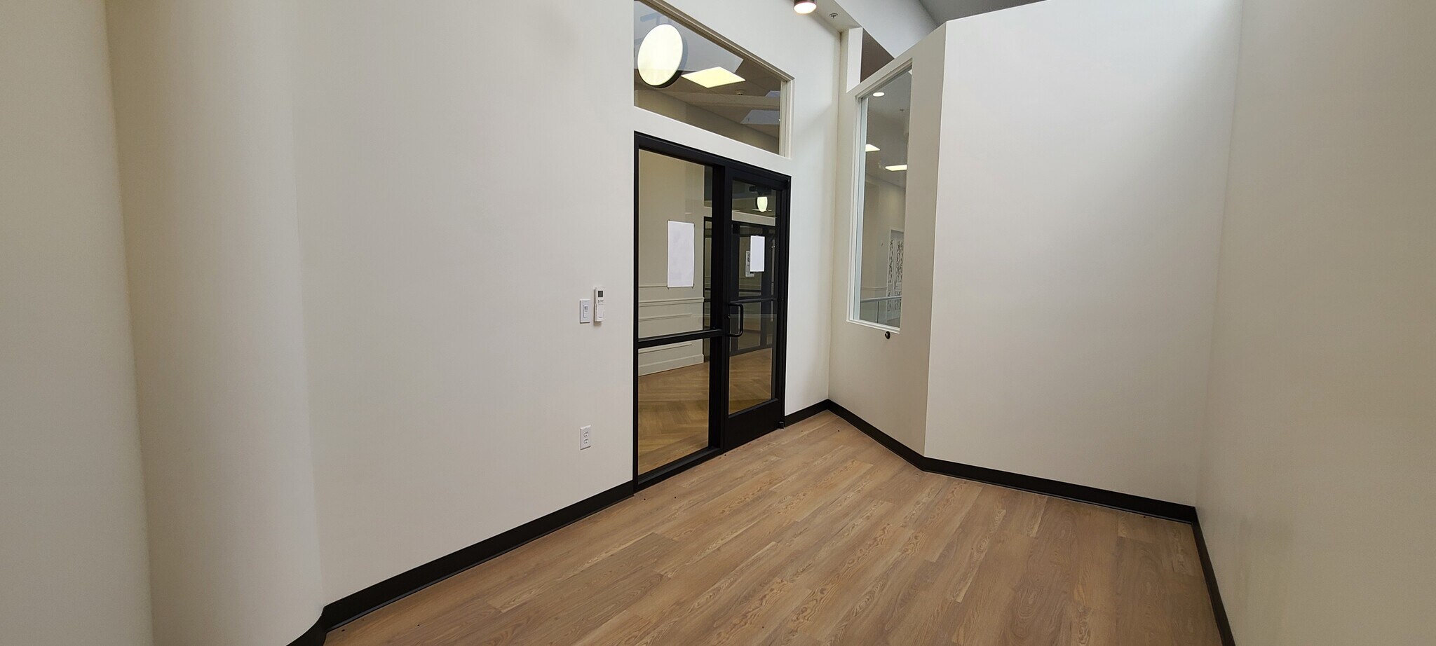 285 Liberty St, Salem, OR à louer Photo intérieure– Image 1 sur 3