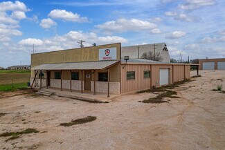 Plus de détails pour 1438 E St, Jourdanton, TX - Industriel/Logistique à louer
