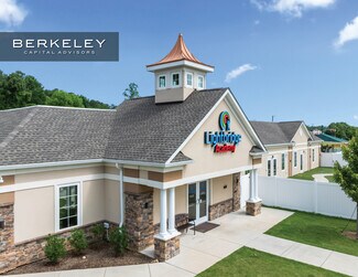 Plus de détails pour 12830 Eastfield Rd, Huntersville, NC - Local commercial à vendre