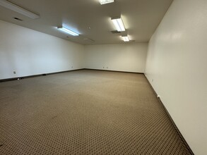 320 N 1st St, Hamilton, MT à louer Photo intérieure– Image 1 sur 2