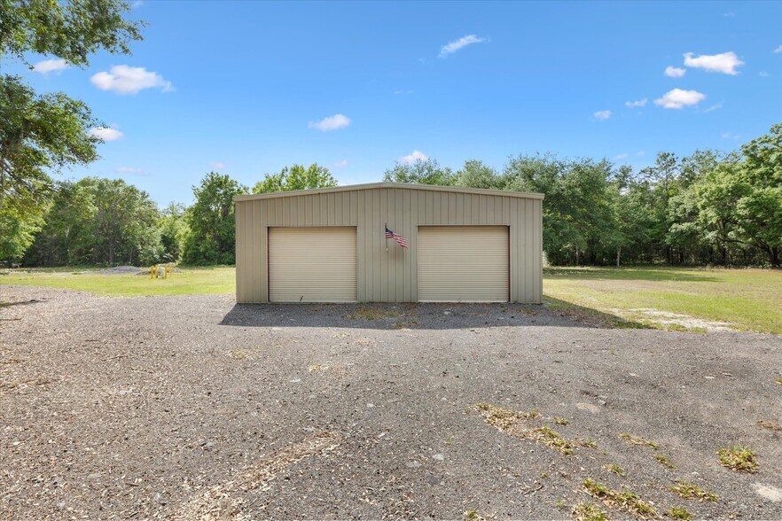7112 Marsh Bend Trl, Wildwood, FL à louer - Photo principale – Image 1 sur 34