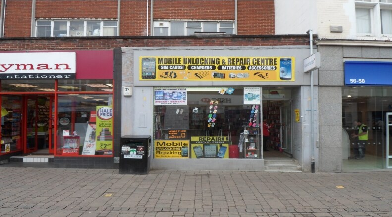52-54 High St, Staines à vendre - Photo de l’immeuble – Image 2 sur 4