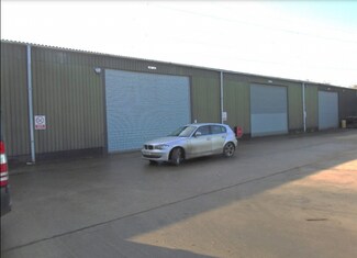 Plus de détails pour Aimes Green, Waltham Abbey - Industriel/Logistique à louer