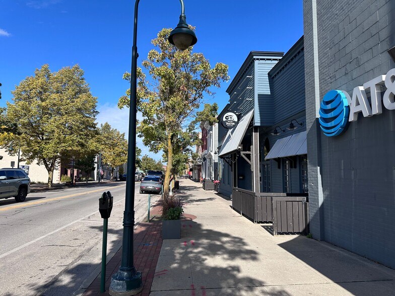 423 S Union St, Traverse City, MI à vendre - Photo de l’immeuble – Image 3 sur 43