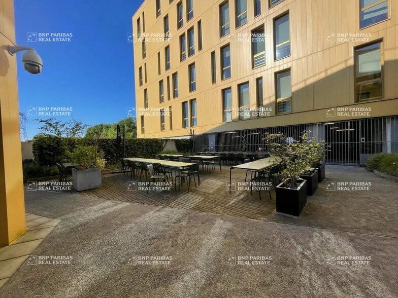 78 Rue Nicolas Appert, Lezennes à louer - Photo de l’immeuble – Image 2 sur 19