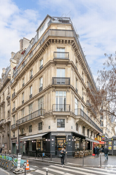 6 Rue De Marivaux, Paris à louer - Photo de l’immeuble – Image 3 sur 3