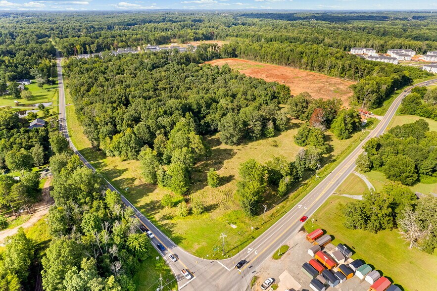 563 NC Hwy 61, Gibsonville, NC à vendre - Photo de l’immeuble – Image 3 sur 18