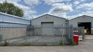 Plus de détails pour St Marys Rd, Leamington Spa - Industriel/Logistique à louer