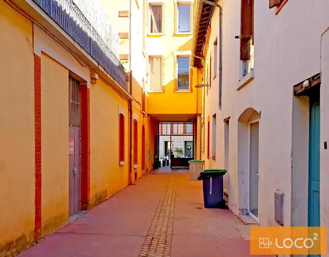 Plus de détails pour 1 Place Arnaud Bernard, Toulouse - Industriel/Logistique à louer