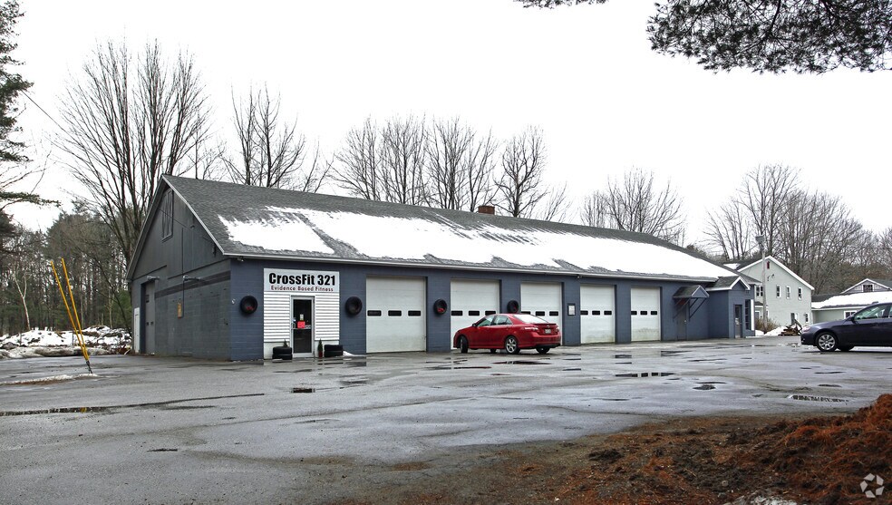 4 Turner St, Brunswick, ME à louer - Photo principale – Image 1 sur 3