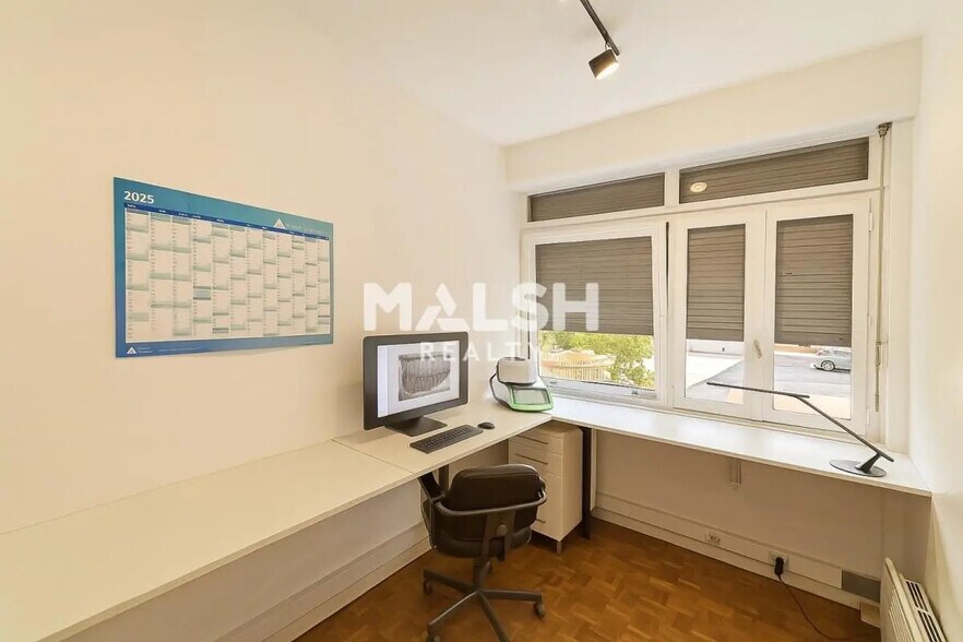 Bureau dans Lyon à louer - Photo de l’immeuble – Image 2 sur 5