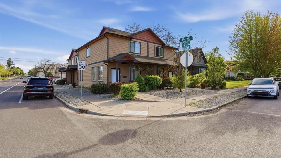 803 W Knox Ave, Spokane, WA à vendre - Photo de l’immeuble – Image 2 sur 9