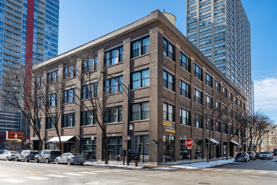 2100-2114 S Indiana Ave, Chicago, IL à vendre - Photo de l’immeuble – Image 1 sur 29