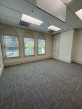 853 Lincoln Way, Auburn, CA à louer Photo intérieure– Image 1 sur 10