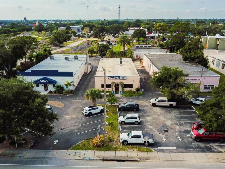1239 16th St, Vero Beach, FL à vendre - Aérien – Image 2 sur 34