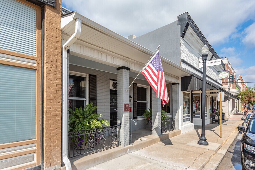122 S Main St, Bentonville, AR à louer - Photo de l’immeuble – Image 2 sur 9