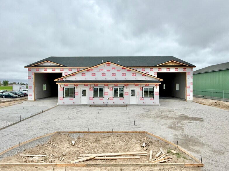 252 Tailwind Cir, Chubbuck, ID à louer - Photo de l’immeuble – Image 3 sur 17