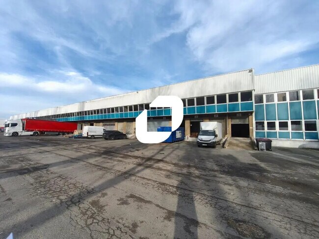 Plus de détails pour Bureau, Local d'activités à louer