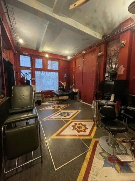 Local commercial dans Reims à louer - Photo de l’immeuble – Image 3 sur 6