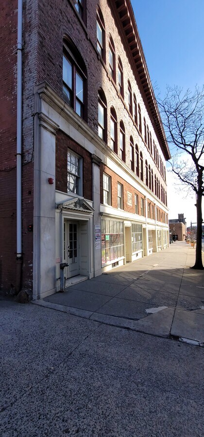 View Photo